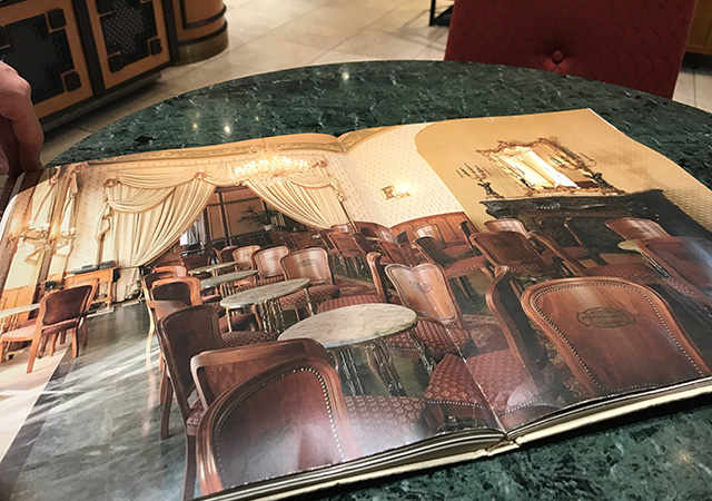 ジェルボー本店写真